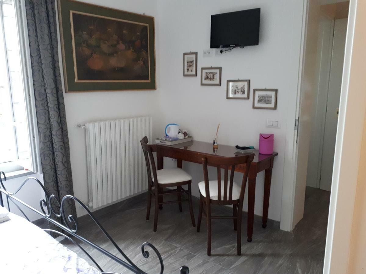 Oro Rosso Rooms Locazione Turistica Arezzo Eksteriør billede